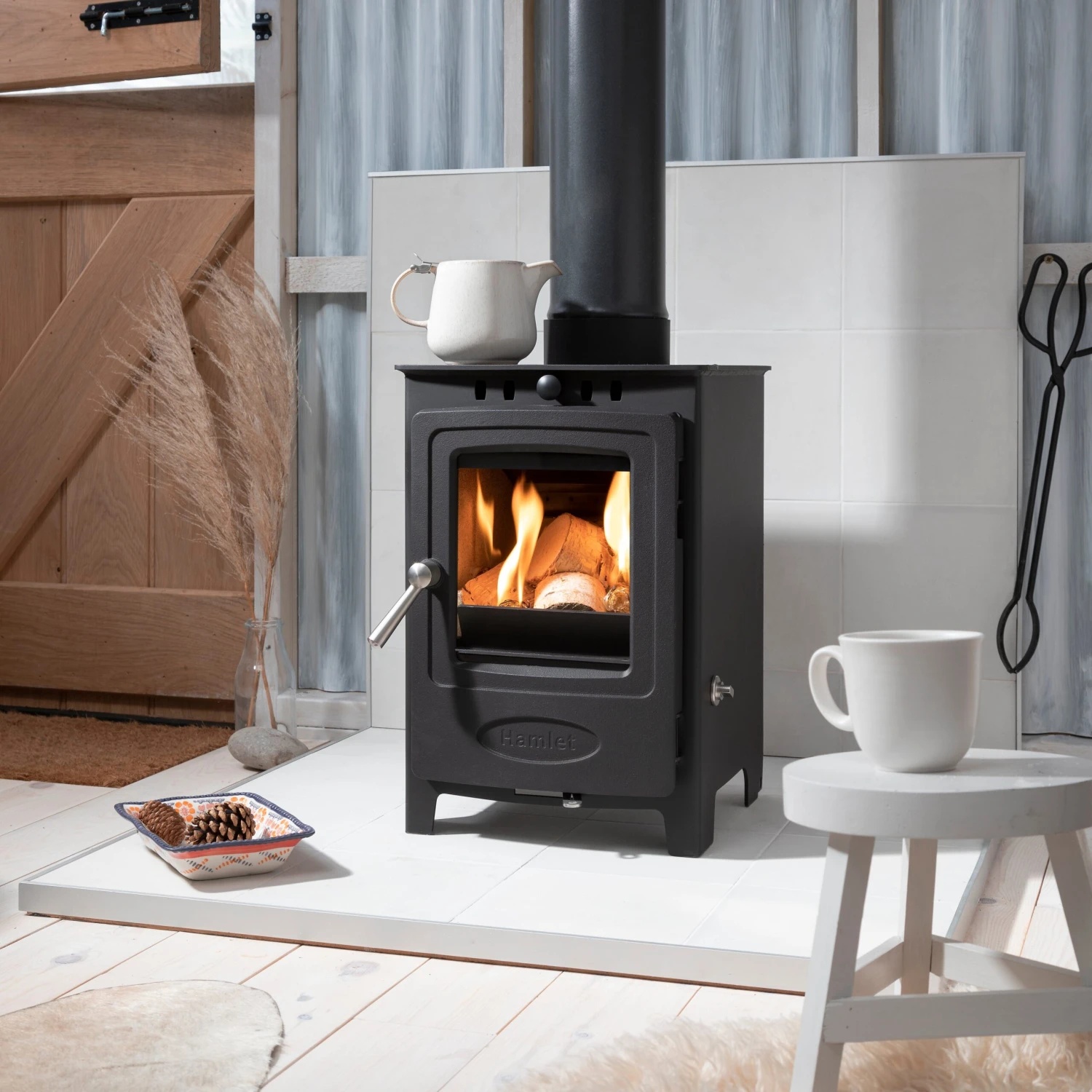 Arada Hamlet Solution 5 Compact (S4) Ecodesign Ready Multi Fuel Wood Burning Stove(Arada Hamlet Solution 5 Compact Ecodesign Ready Multi Fuel Wood Burning Stove) 4 Arada Hamlet Solution 5 Compact (S4) Ecodesign Ready Multi Fuel Wood Burning Stove(Arada Hamlet Solution 5 Compact Ecodesign Ready Multi Fuel Wood Burning Stove) - Image 2
